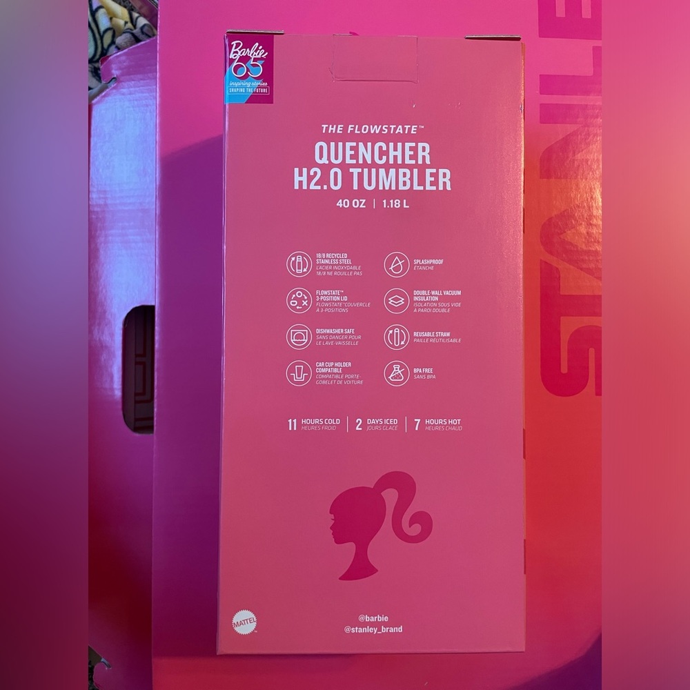 Stanley x Barbie 40 limited edition - Picture 2 of 3